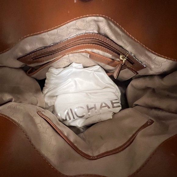 Handbag - Picture 4 of 4